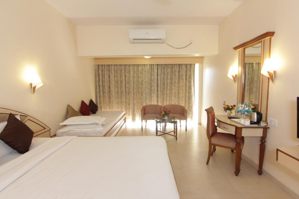 Aveda Blue Country Resort Pānchgani Quarto foto
